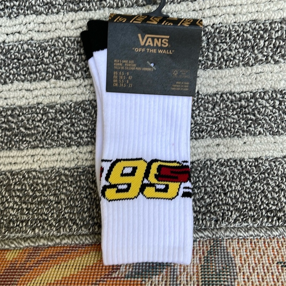 VANS “Off The Wall” socks